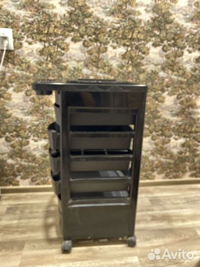 Тележка парикмахерская бу