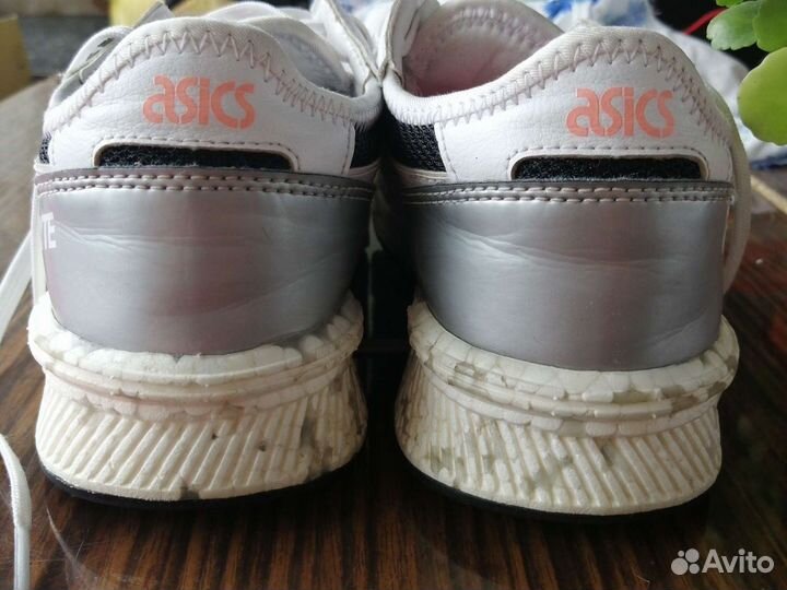 Asics 36 для девочки