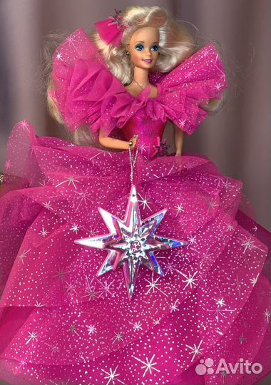 Barbie Happy Holidays 1990