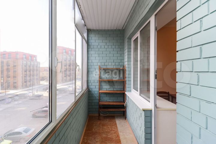 2-к. квартира, 66,5 м², 3/6 эт.