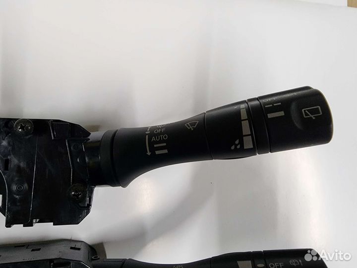 Переключатель подрулевой Nissan Teana