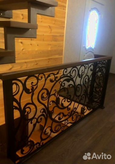 Метлличесакую лестницу Изготовим