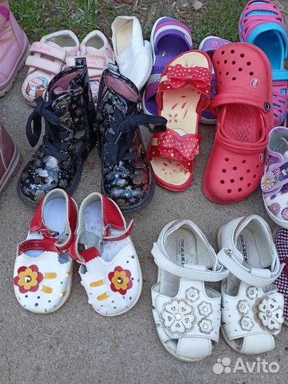 Детская обувь и одежда для девочек