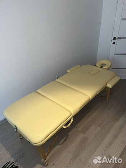 Массажный стол