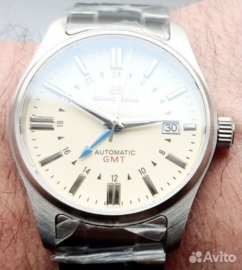 Часы Grand Seiko бежевые механические