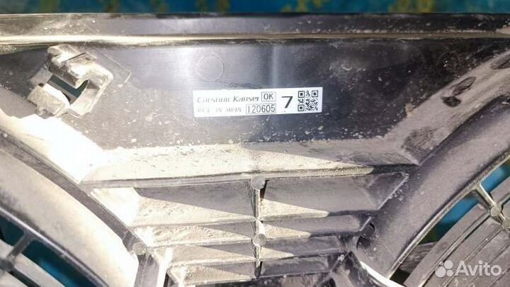 Диффузор радиатора Nissan Leaf ZE0 2011