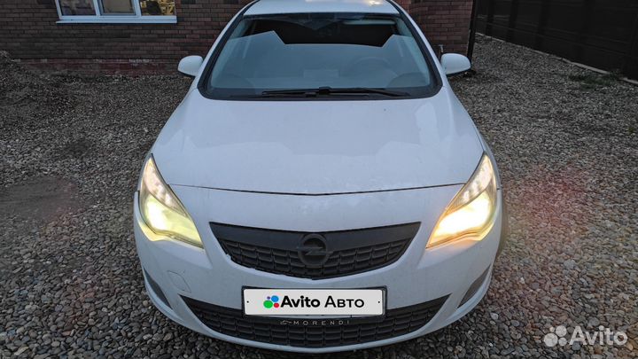 Opel Astra 1.6 AT, 2010, 231 000 км
