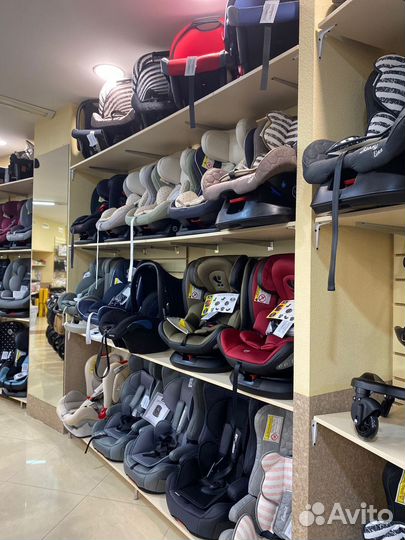 Автокресла, бустеры, автолюльки