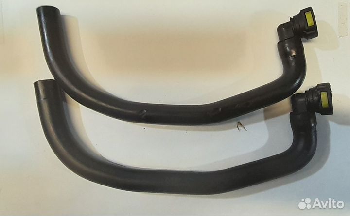 Патрубок вентиляции картерных газов Renault