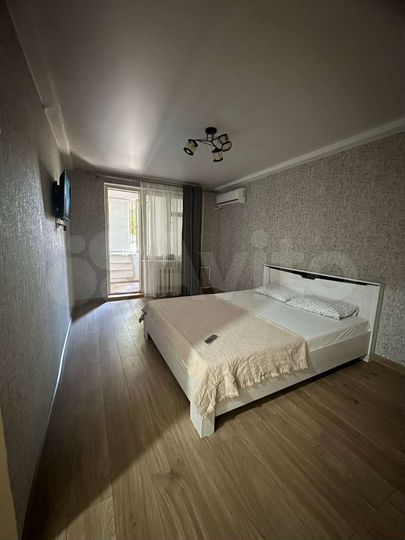2-к. квартира, 54 м², 1/5 эт.