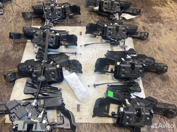 Замок двери задние Ford Focus 2