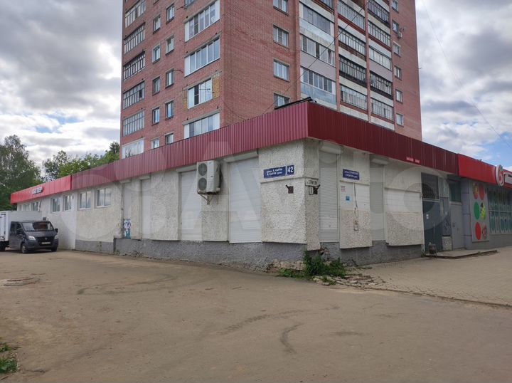 Торговая площадь, 157.6 м²