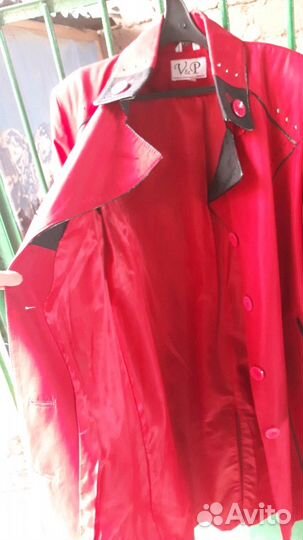 Плащ женский