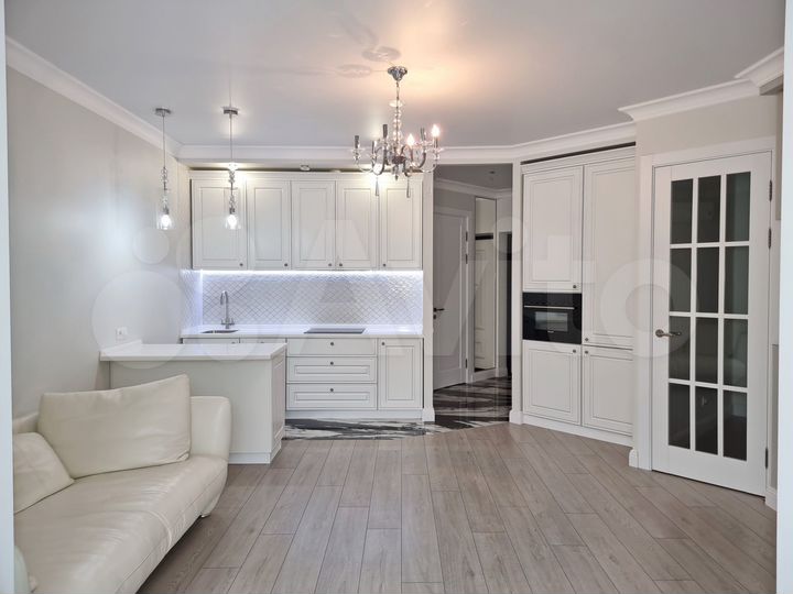 1-к. квартира, 51 м², 10/14 эт.