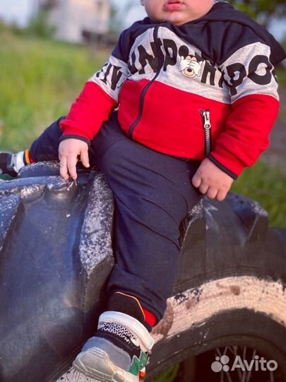 Костюм на мальчика 86 92