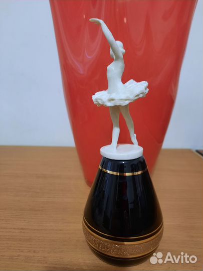 Статуэтка колкий пластик СССР