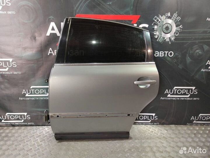 Дверь задняя левая Volkswagen Passat B5+ 1.8