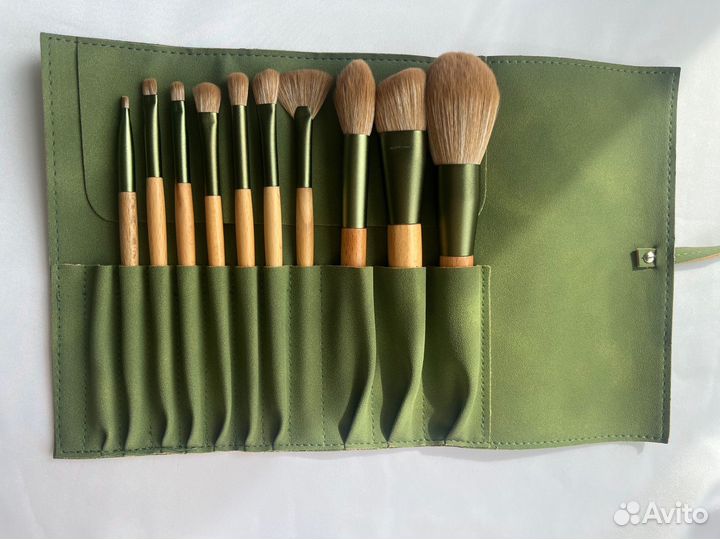 Набор кистей для макияжа