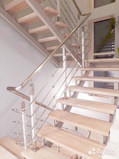 Ограждения, перила лестниц