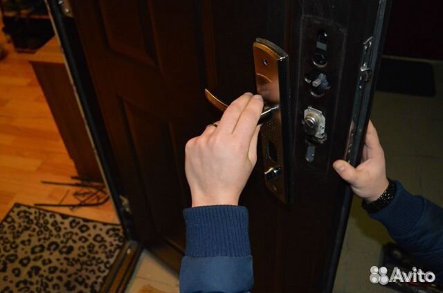 Ремонт дверного замка, вскрытие замка