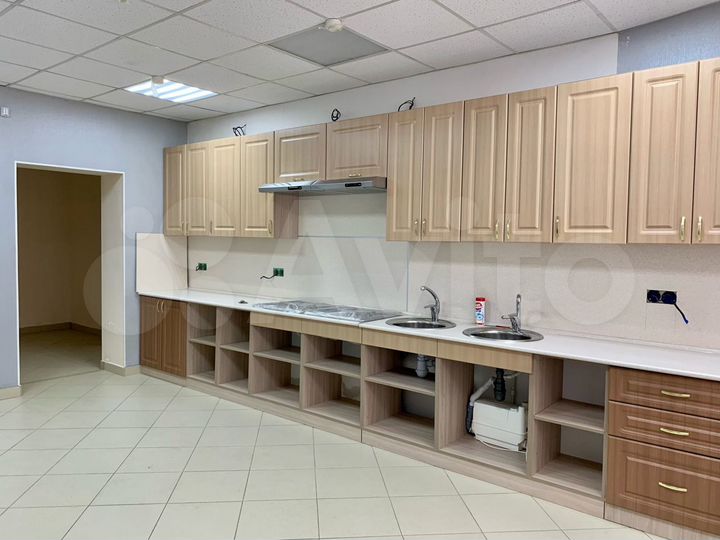 С отдельным входом на Ленинской