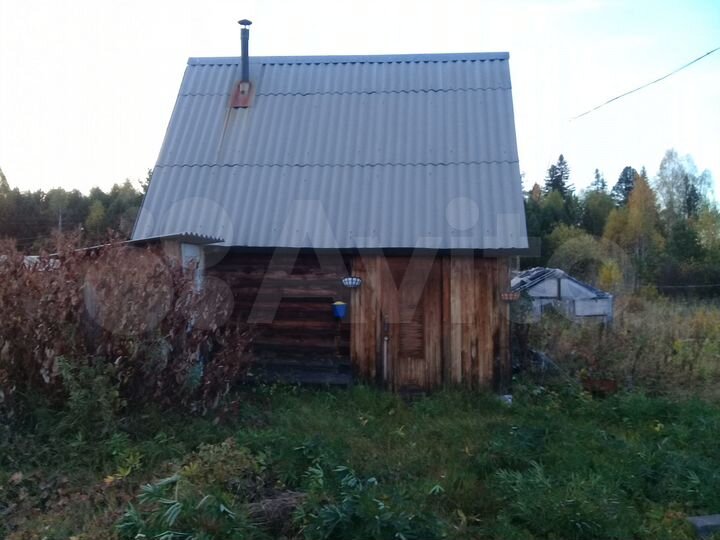 Дача 20 м² на участке 11 сот.