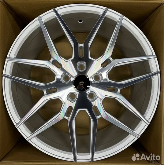 Диски на Lexus NX Лексус нх R18