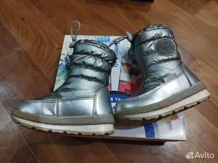 Продам дутики Котофей для девочки, размер 23