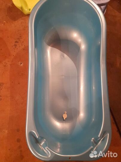 Ванночка для купания с горкой