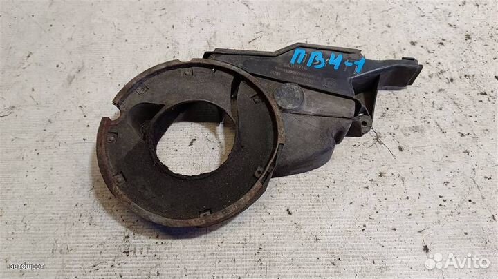 Кожух ремня грм внутренний volkswagen Passat B4 9