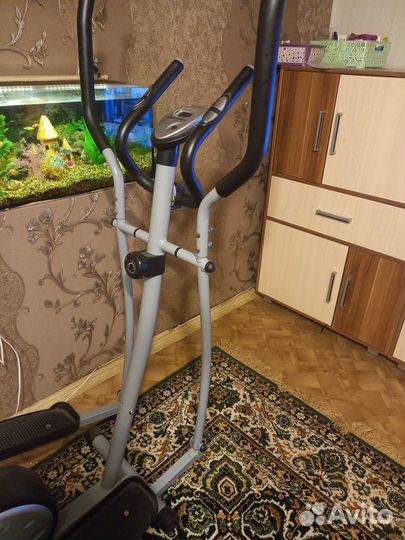 Эллиптический тренажер torneo