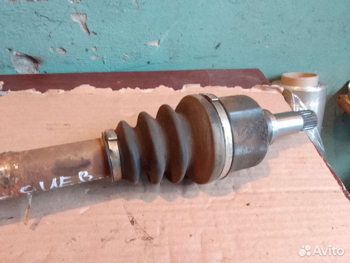 Привод левый Peugeot 206