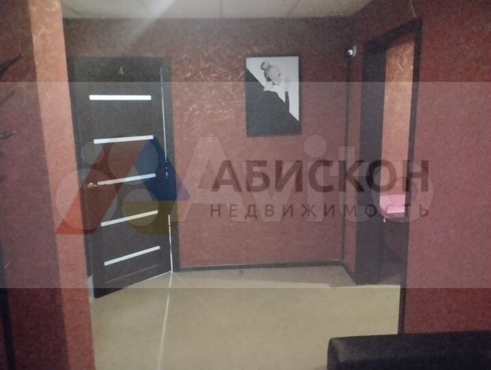 Сдам торговое помещение, 189 м²