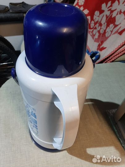 Термос большой новый