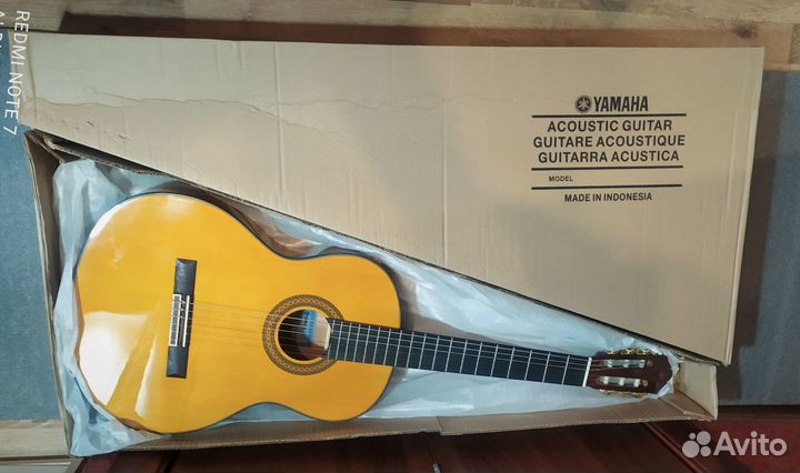 Классическая гитара Yamaha C-80 (новая+чехол)