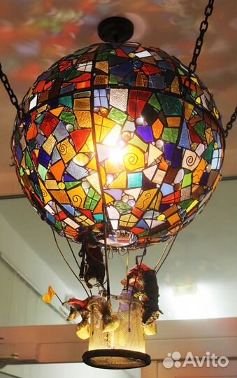Витражи из стекла и витражные люстры