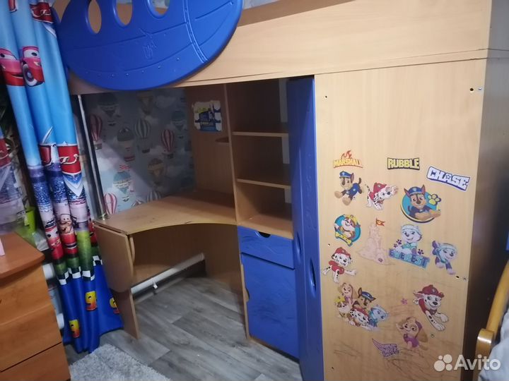 Кровать чердак