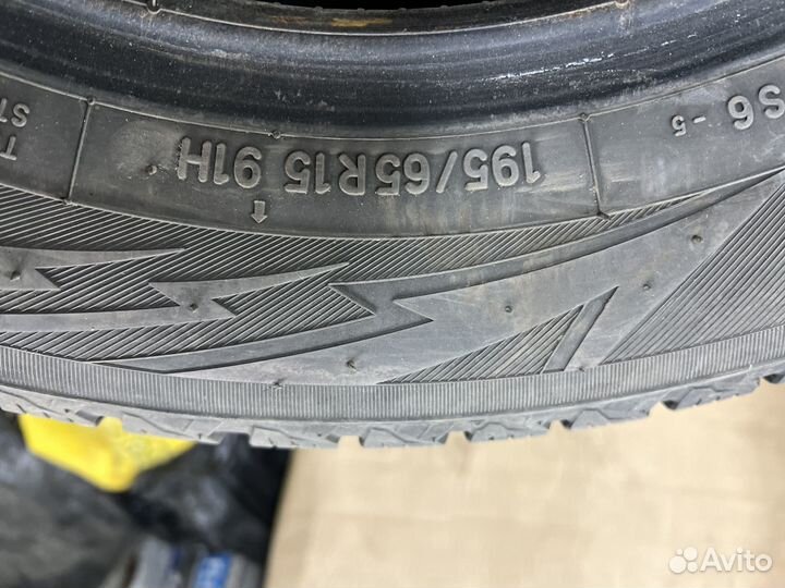 Observe X-10 195/65 R15