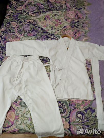 Кимоно (детское) 110 размер на 5-7 лет