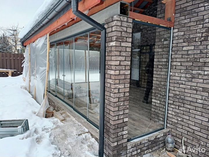 Безрамное остеклениедля веранд до 7 дней
