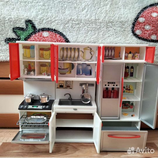 Боксерские перчатки