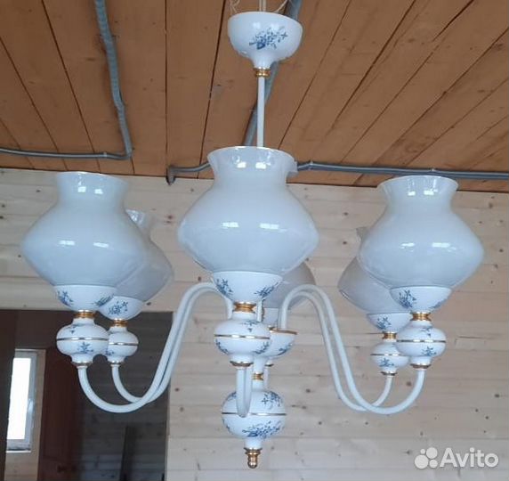 Люстра времен СССР, Польша