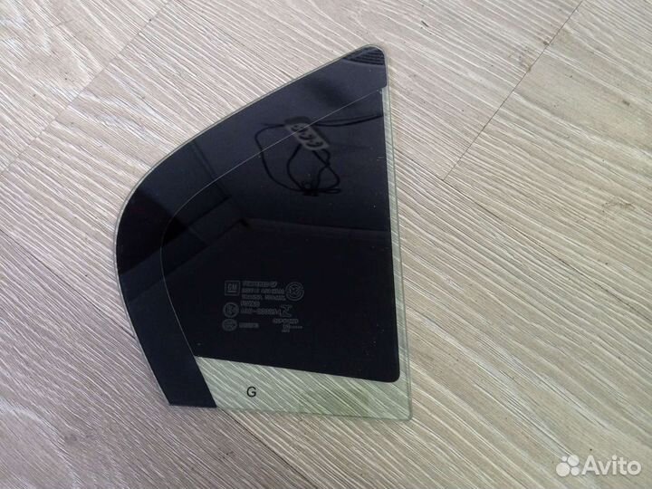 Форточка задняя правая Шевролет Авео Т300