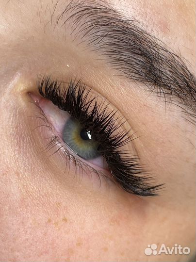 Наращивание ресниц