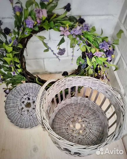 Корзина плетеная