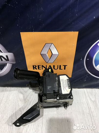 Блок abs абс Toyota corolla 120