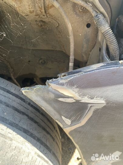 Передний бампер lancer 9