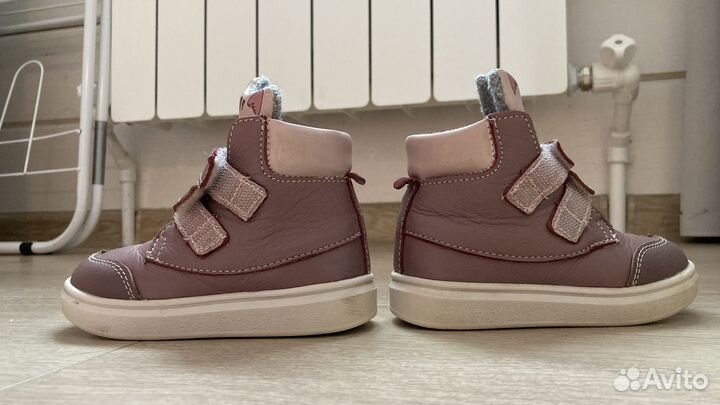 Ботинки демисезонные для девочки 22 размер Котофей