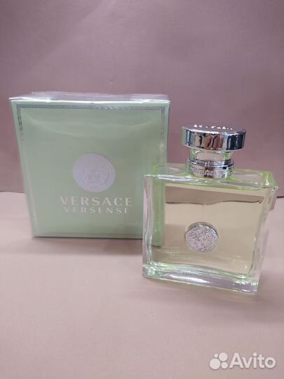 Женский парфюм Versace versense