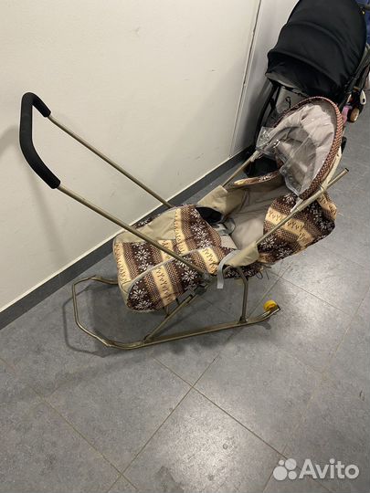 Детские санки утепленные с колесами